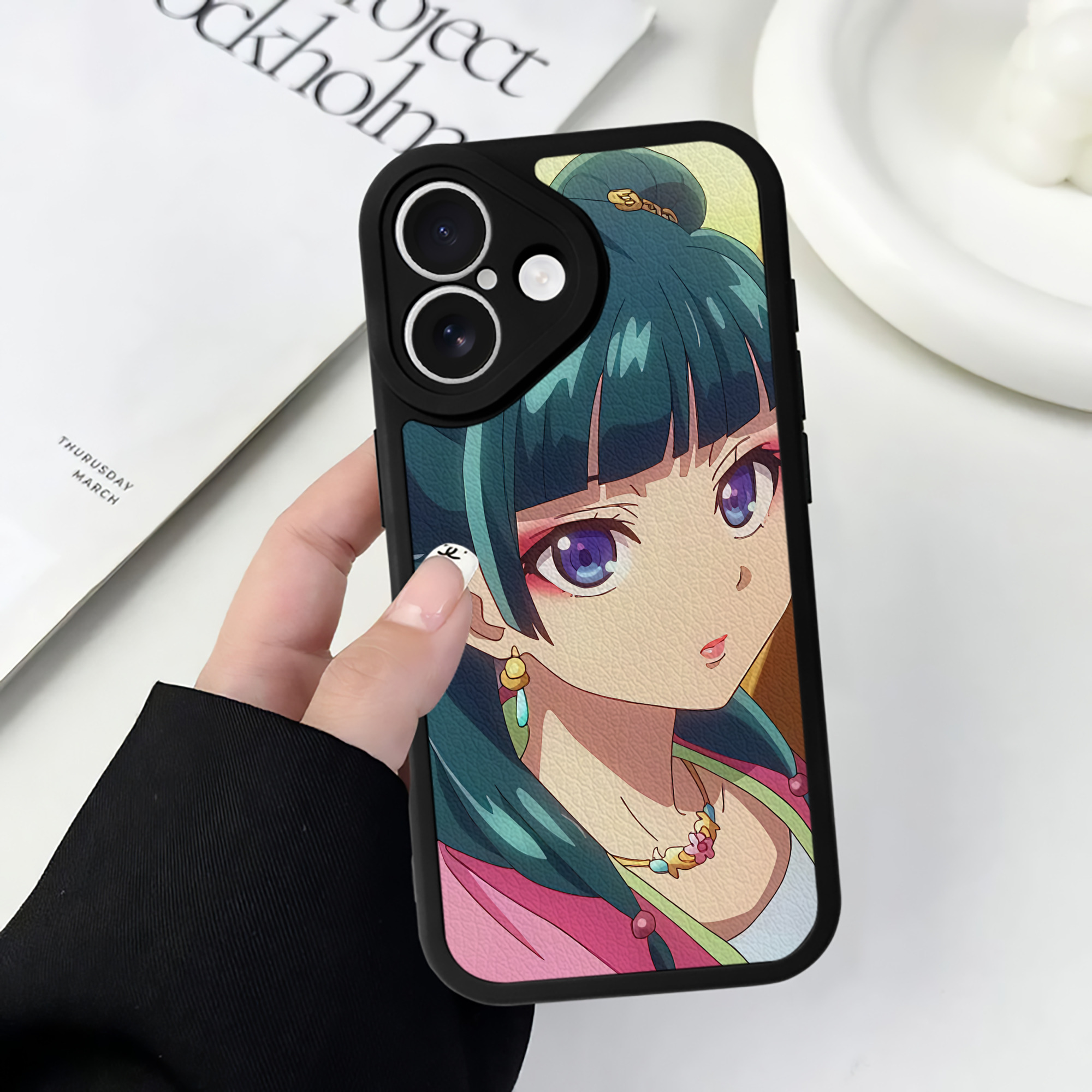 薬屋のひとりごと The Apothecary Diaries 【iPhone 16シリーズ対応】シリコンスマホケース（レザー調） 材質：シリコン